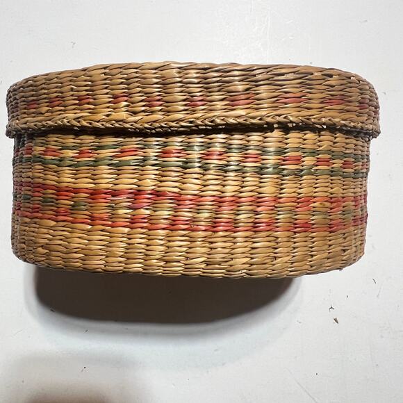 Vtg Handwoven Oval Sweetgrass Nesting Baskets Set of 4 Lidded Boho Storage READ - Picture 11 of 13